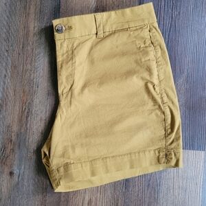Old Navy Golden Casual Shorts